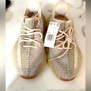 NEW YEEZY BOOST 350 V 2 CITRIN